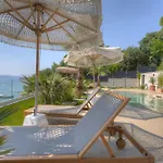 Palmezzo Beachfront With Heated Pool *
