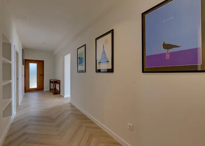 Διαμέρισμα Palmezzo Beachfront With Heated Pool Τρογκίρ